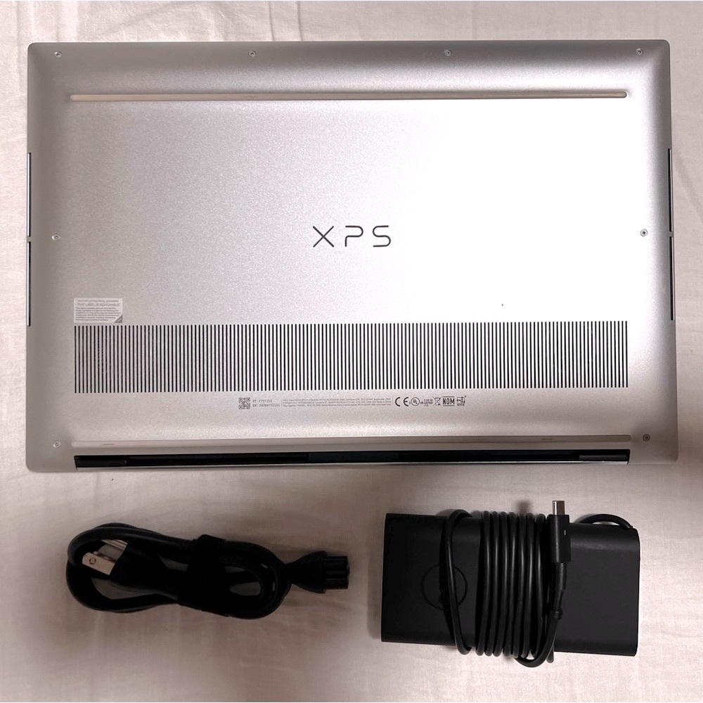 Dell XPS 15 9500 - Picture 2 of 6